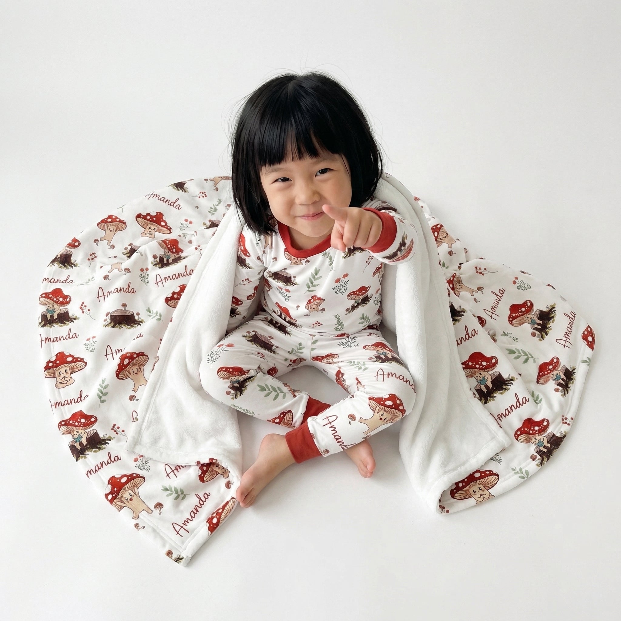 Pajama Set in Mushroom