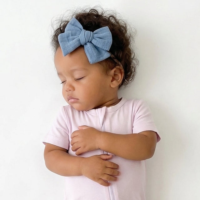 Tiny Bow in Navy