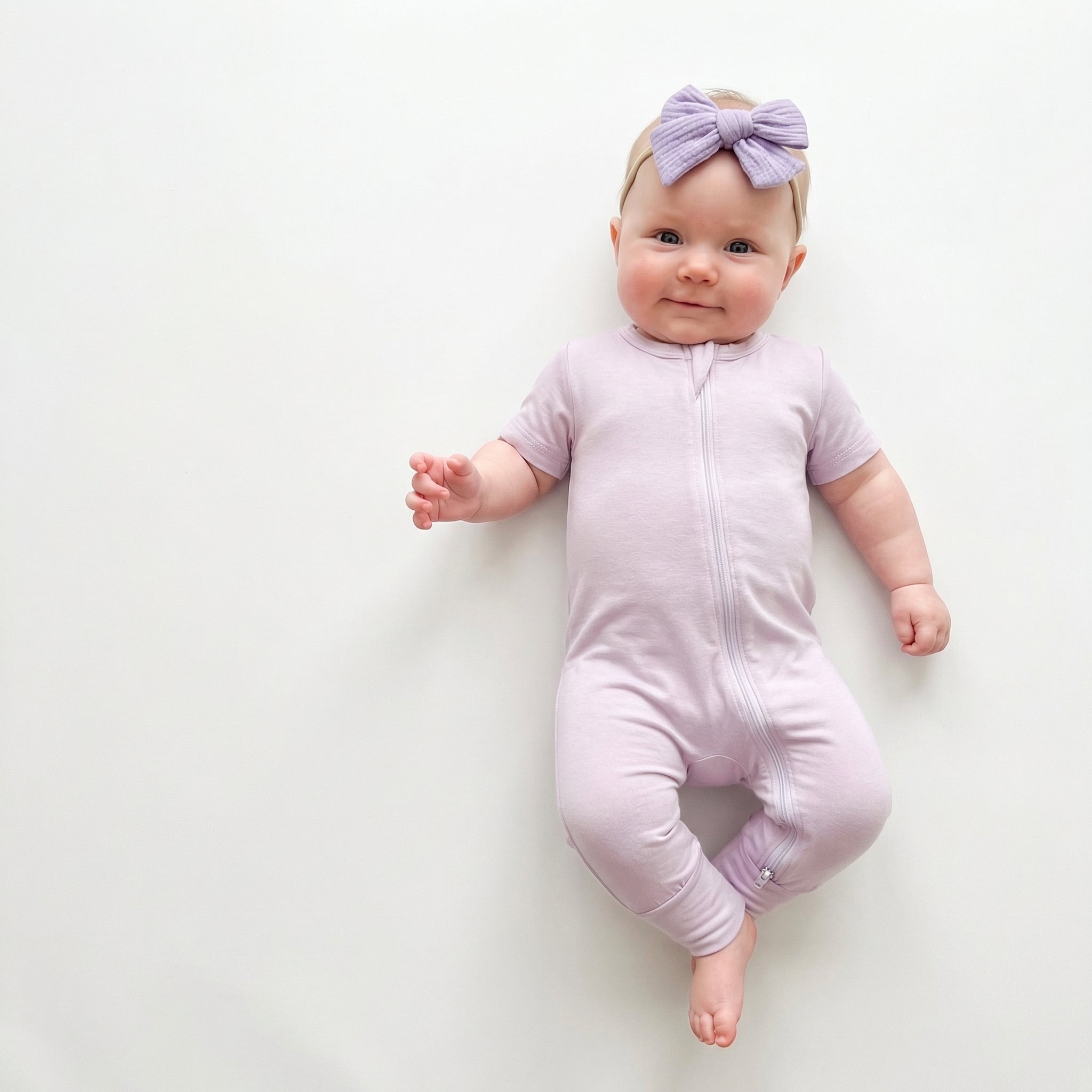Short Sleeves Zip Romper in Light Purple