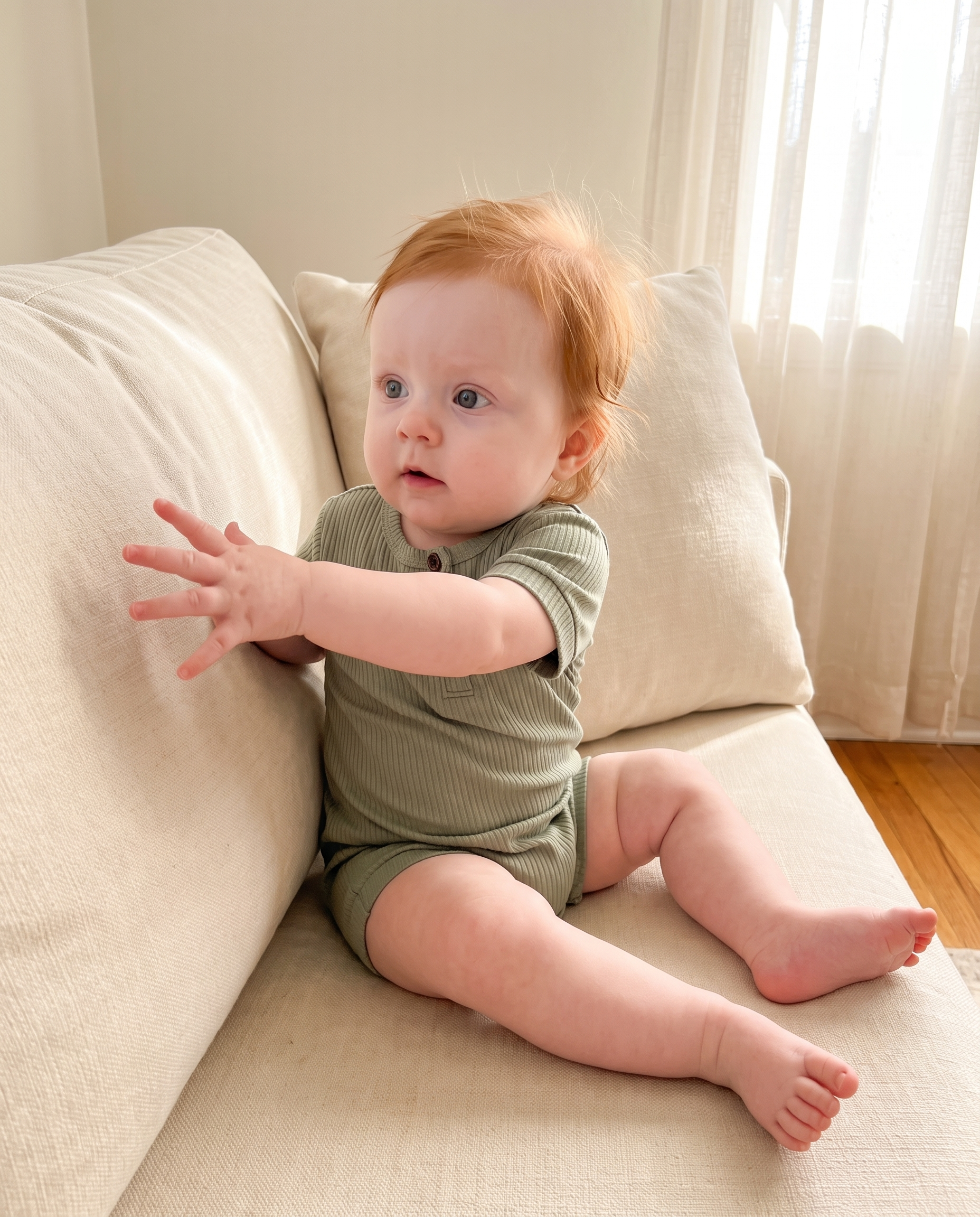 Ribbed Short-sleeved Snap Romper in Green