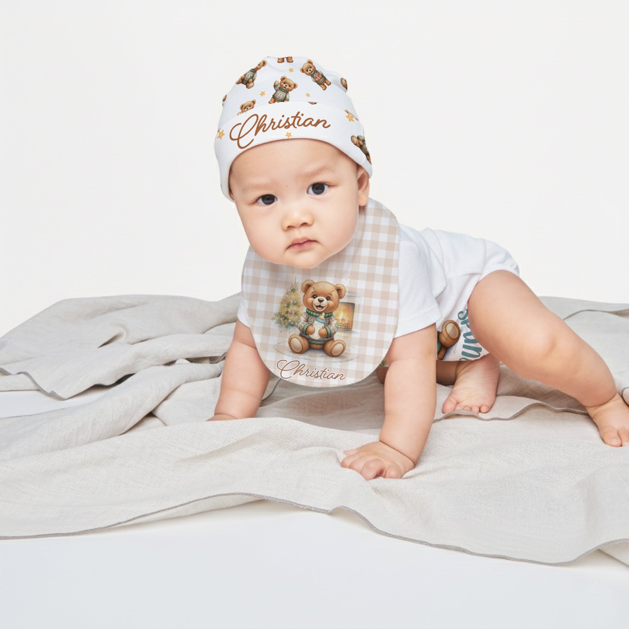 Personalized Bib in Cozy Bear