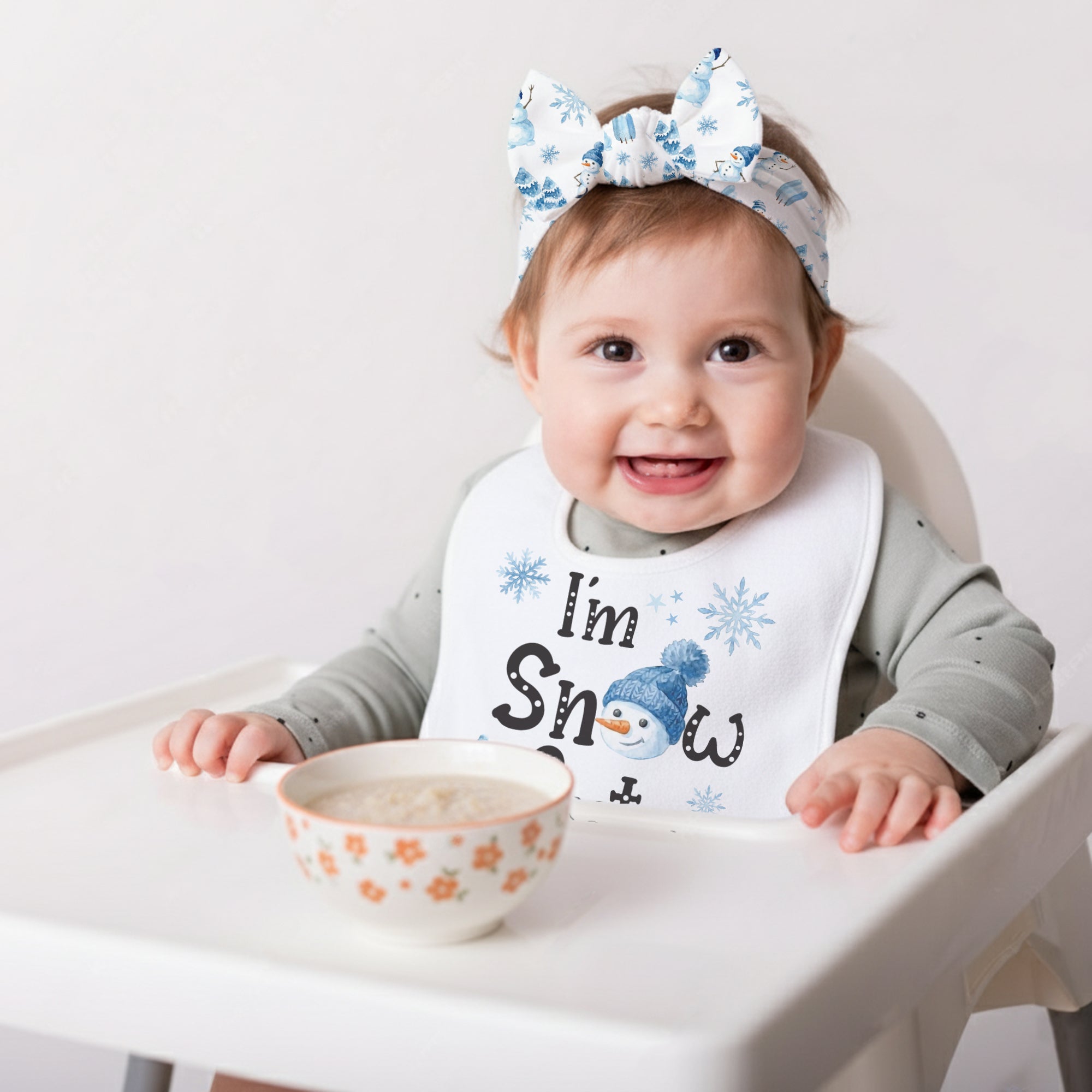 Bib in Snowman