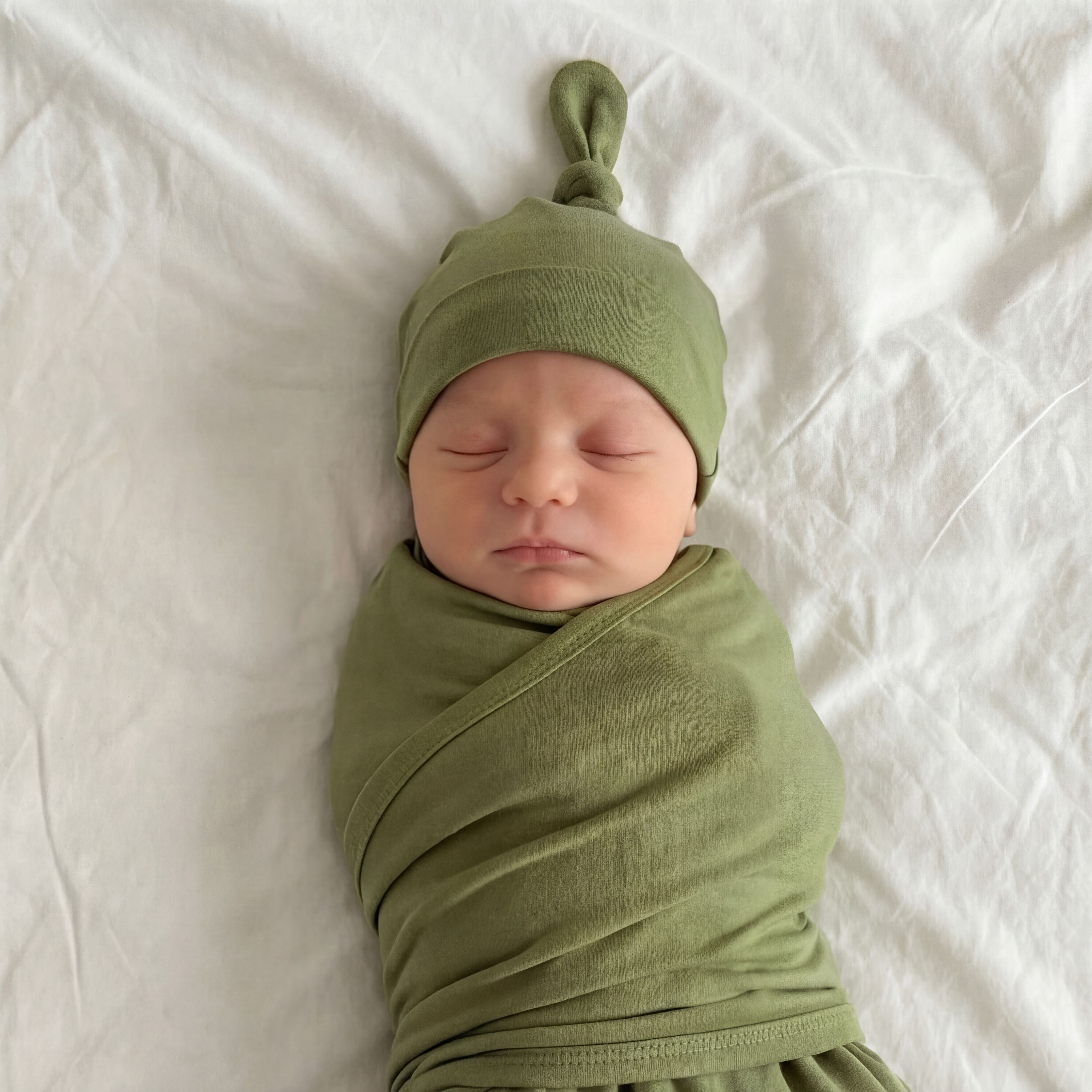 Swaddle with Hat Set in Forest