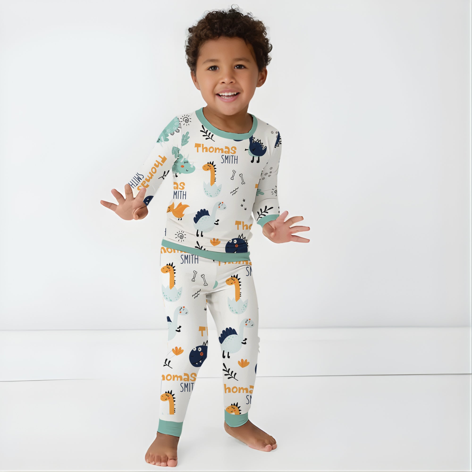 Personalized Pajama Set in Cute Dinosaur