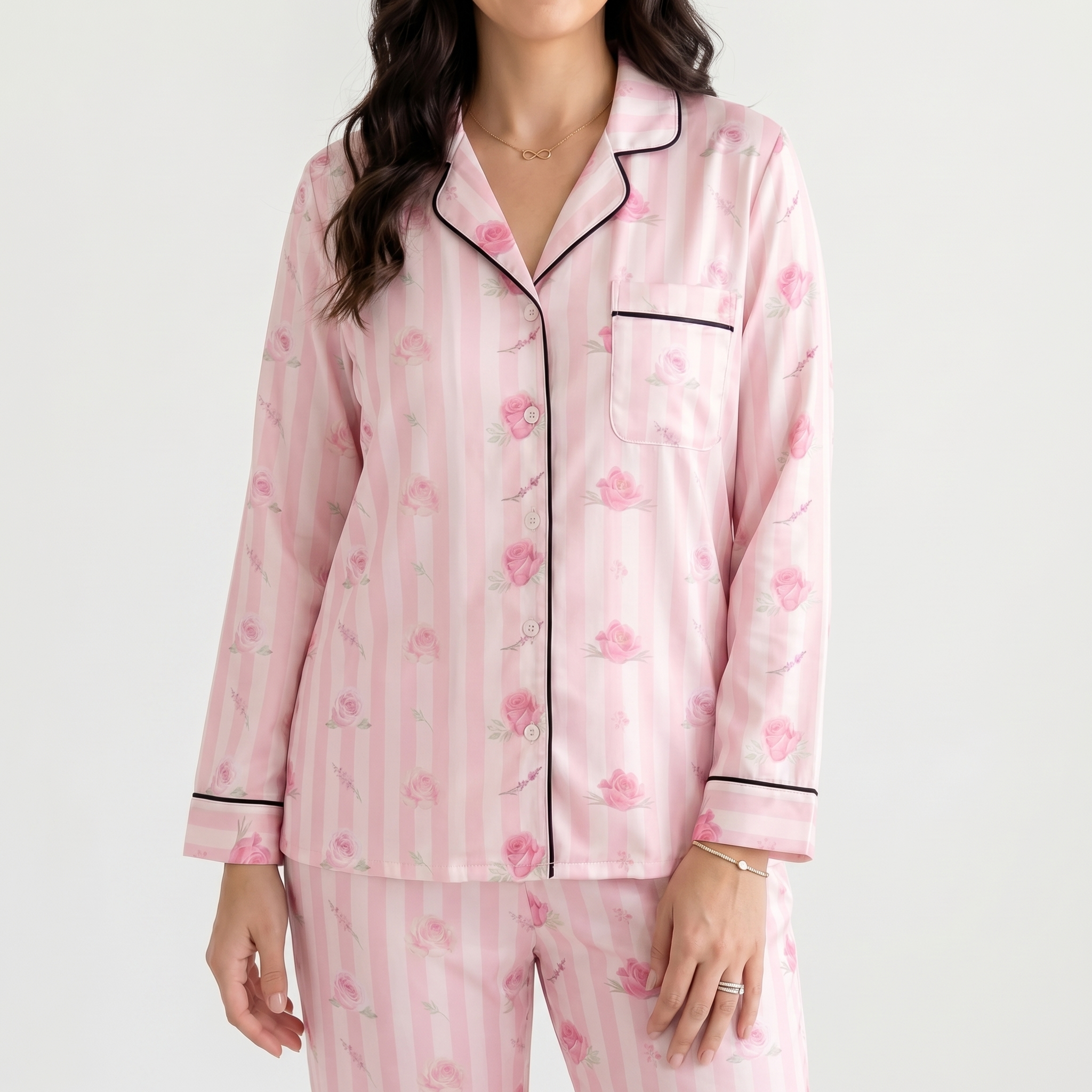 Long-Sleeved Women's Pajama Set in Rosy