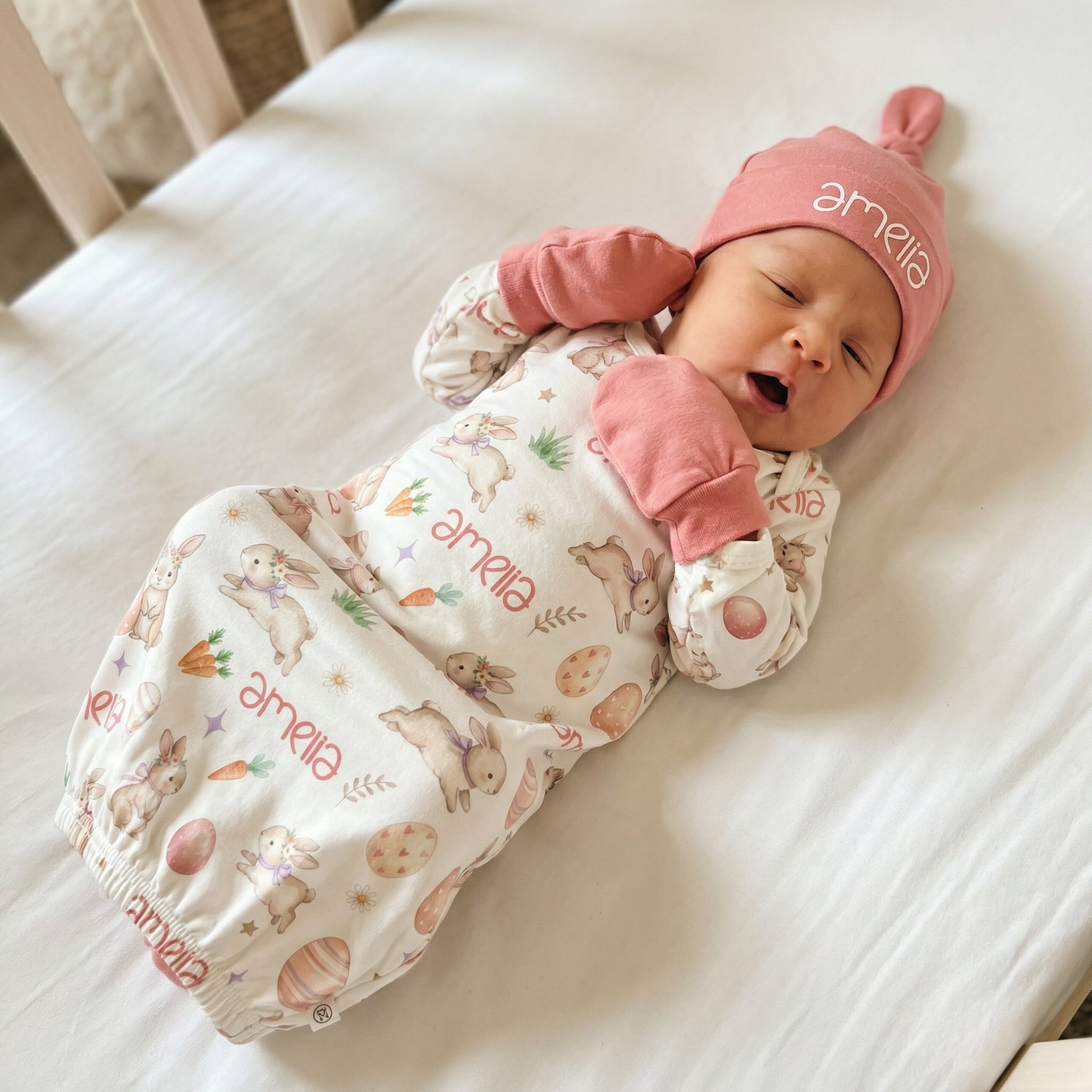 Mittens in Coral Pink