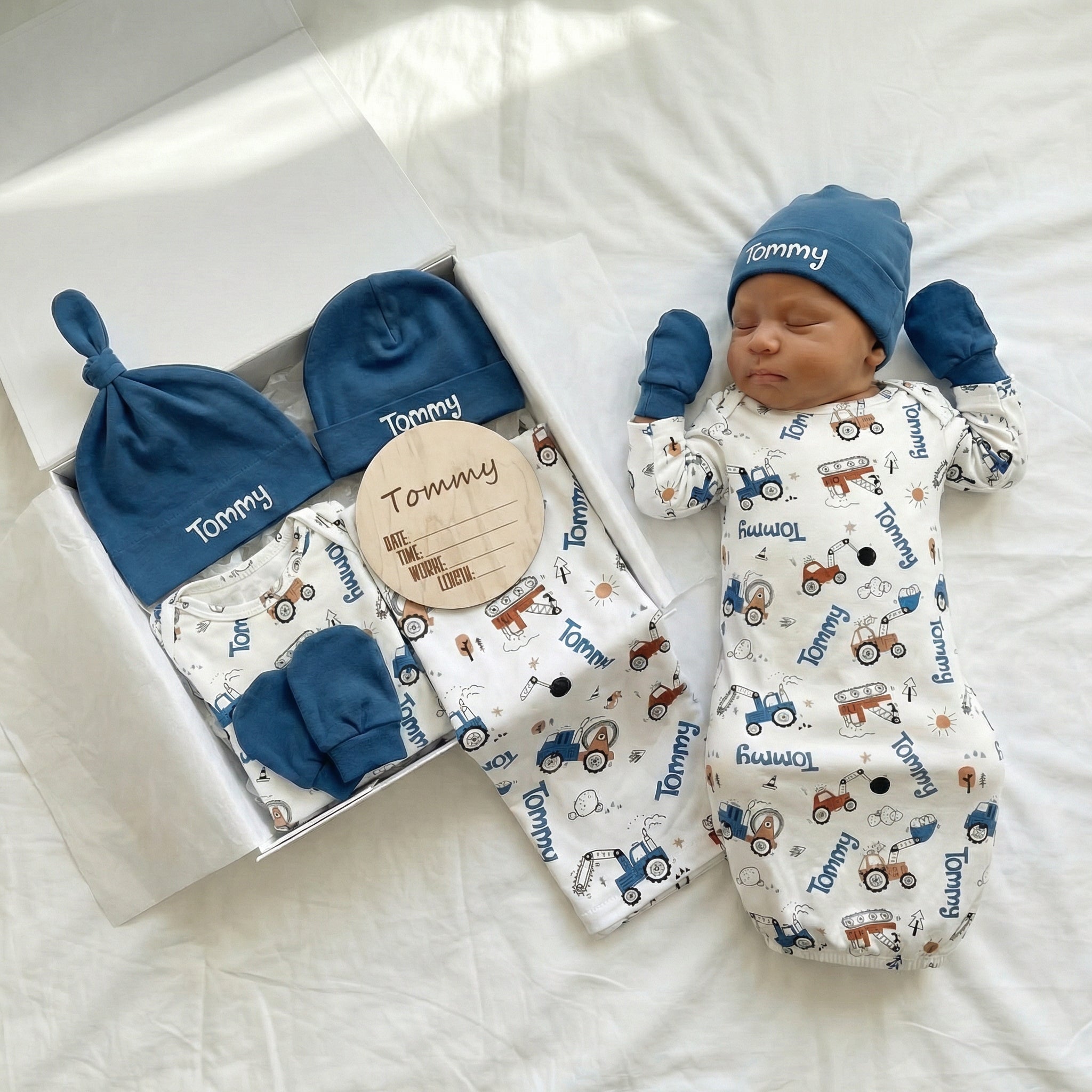 Mittens in Ocean Blue