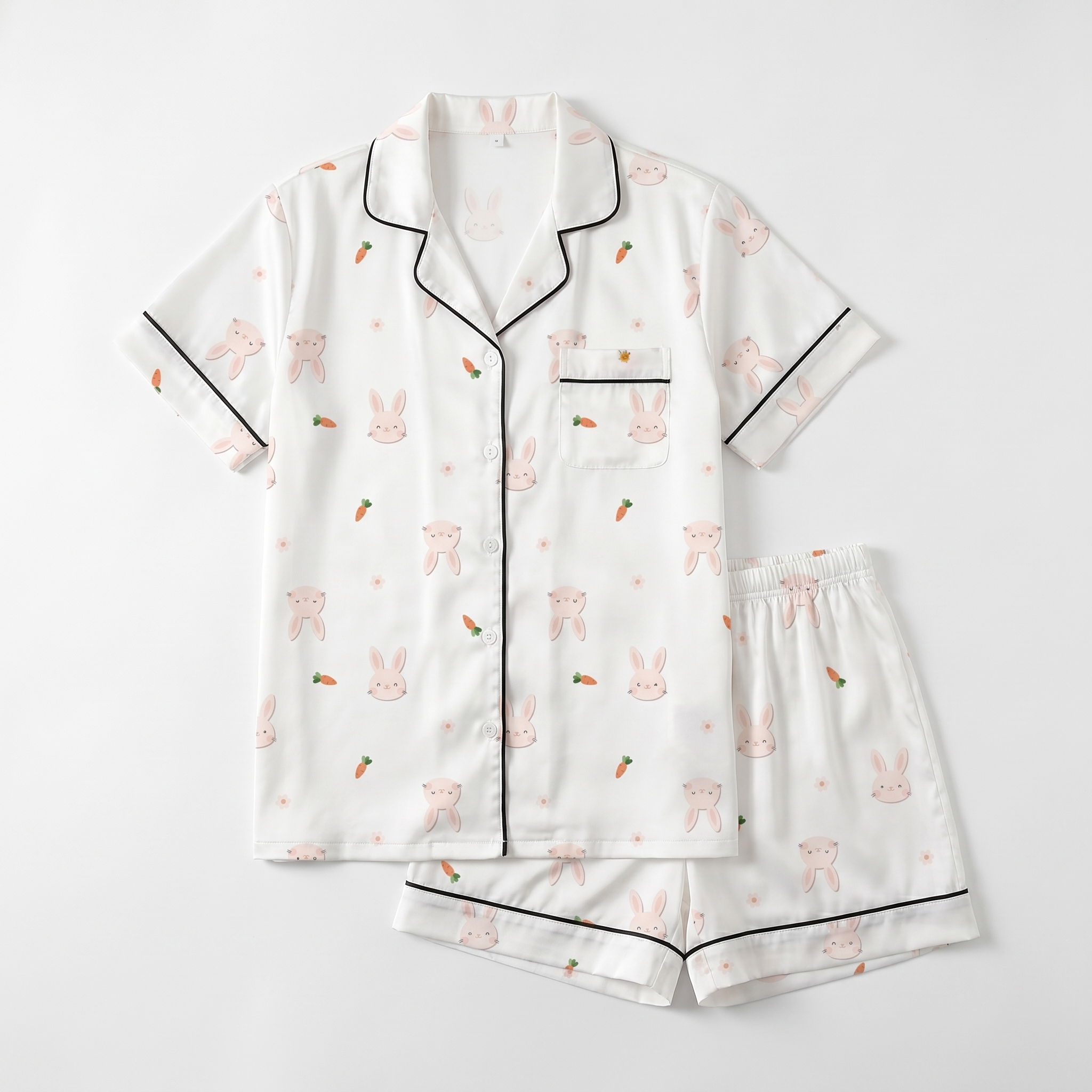 Short-sleeved Women's Pajama Set in Tiny
