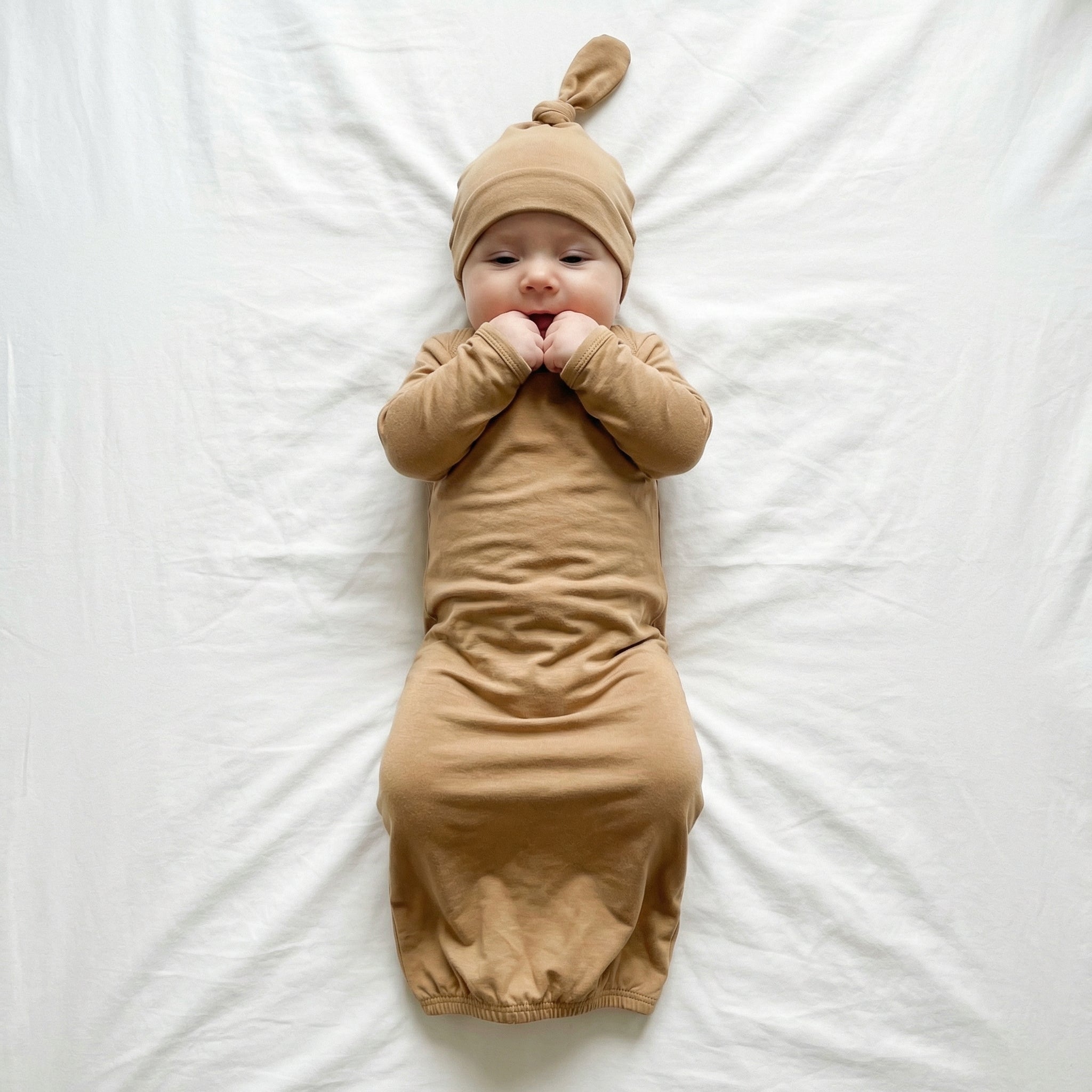 Sleep Gown with Hat Set in Amberwood