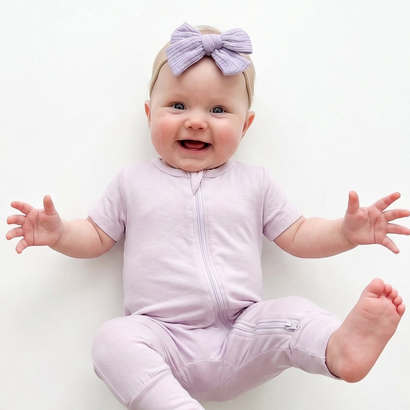 Tiny Bow in Violet