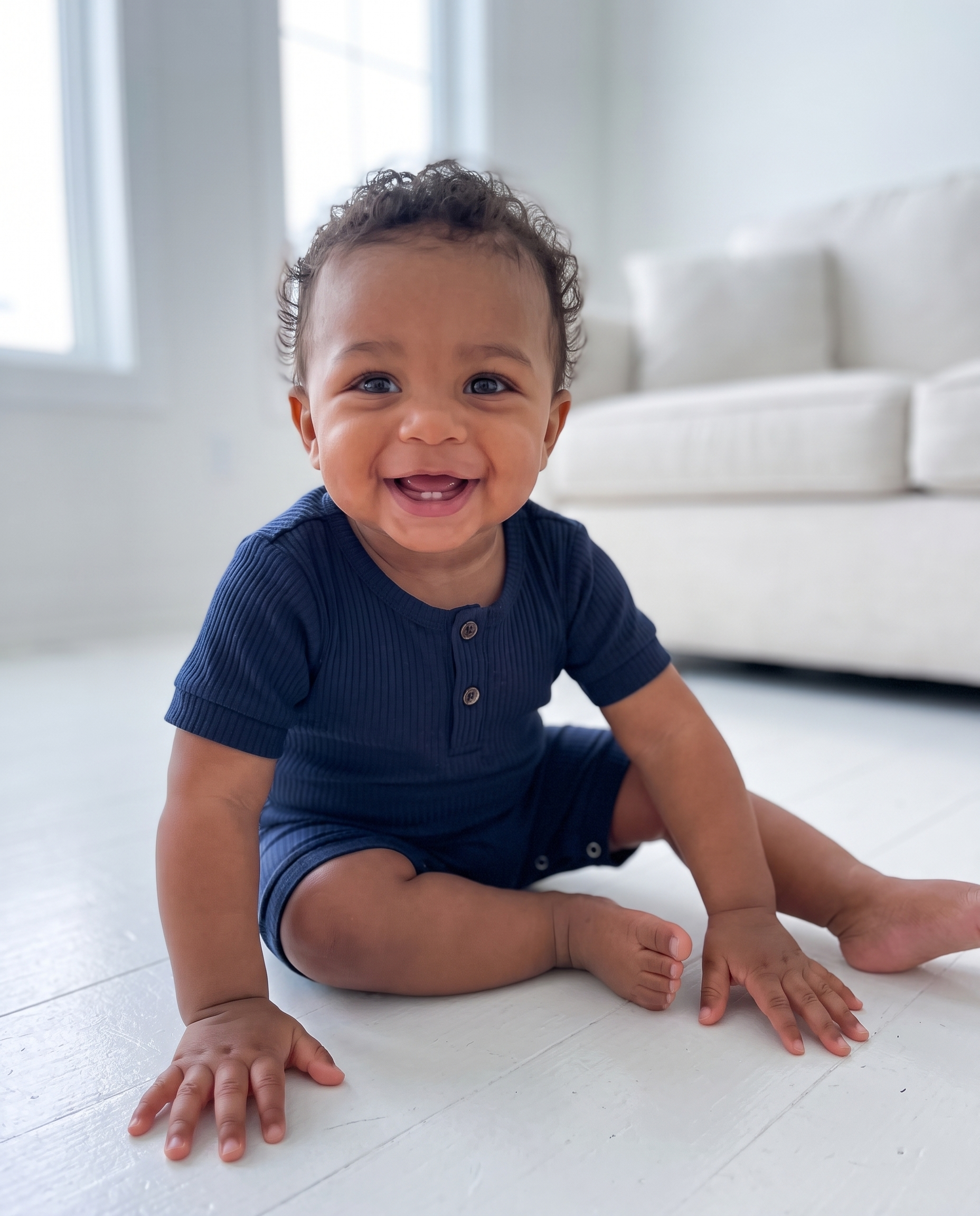 Ribbed Short-sleeved Snap Romper in Navy Blue