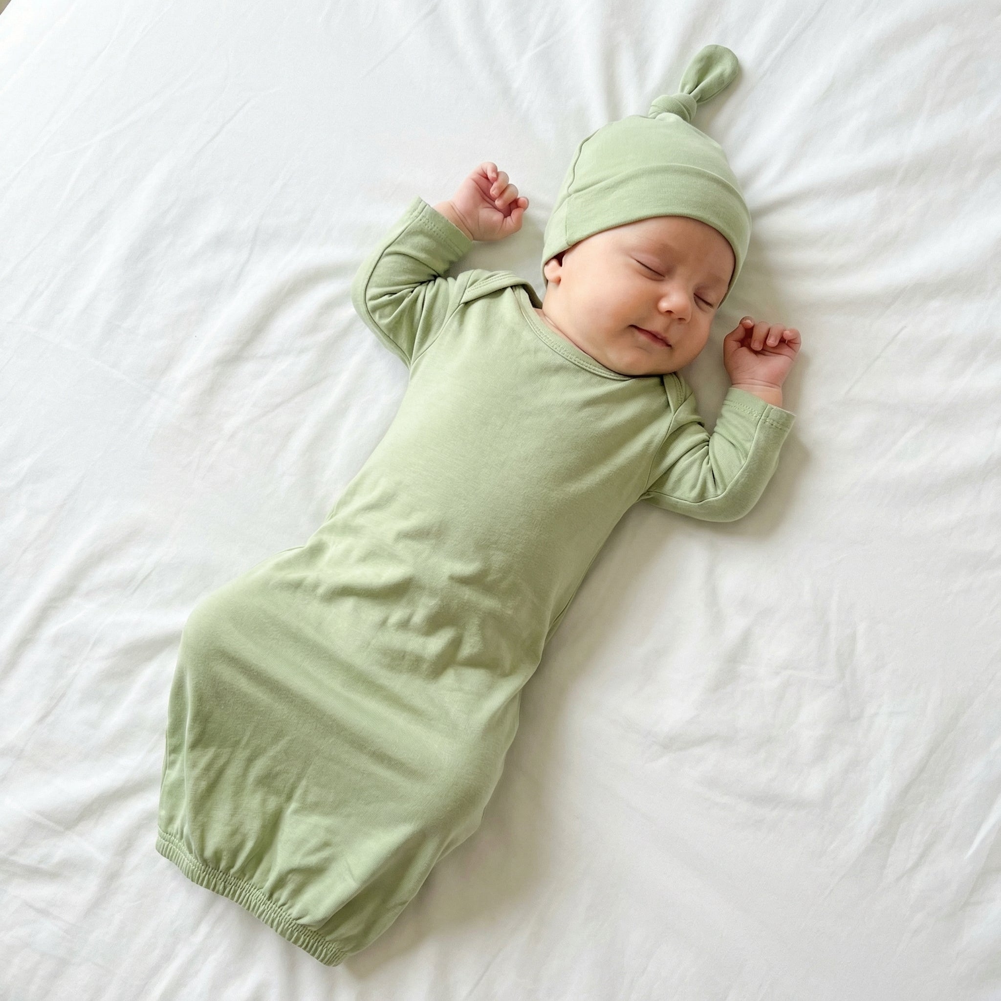 Sleep Gown with Hat Set in Mint Sage