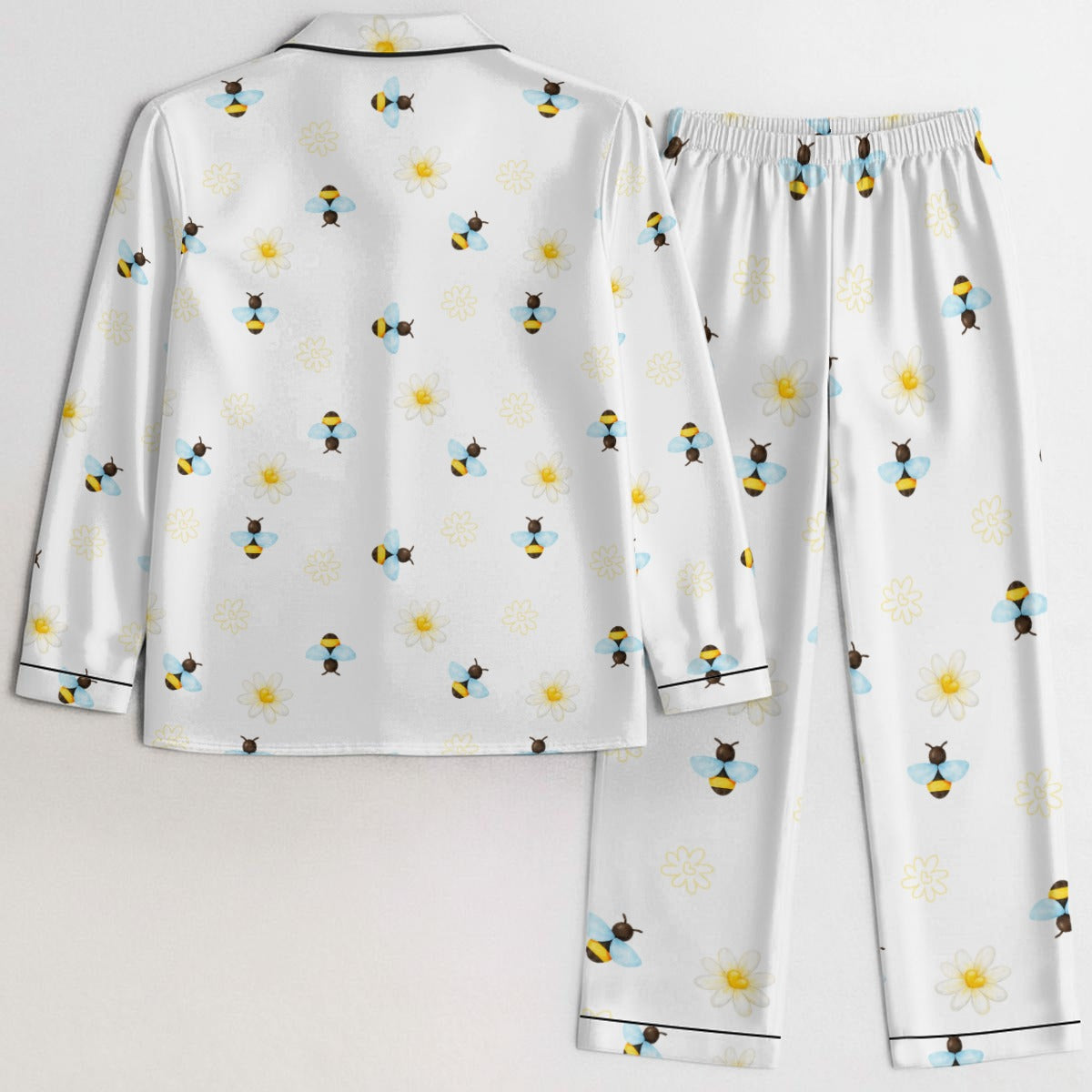 Long-sleeved Women's Pajama Set in BeeBee