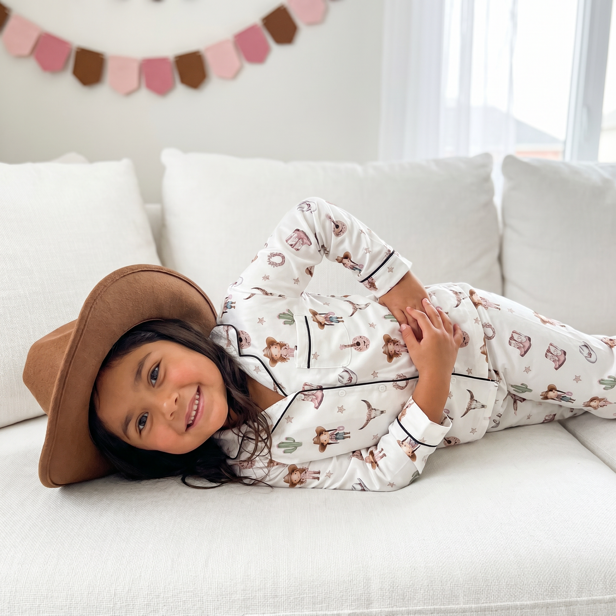 Long-sleeved Kid's Pajama Set in Western Girl