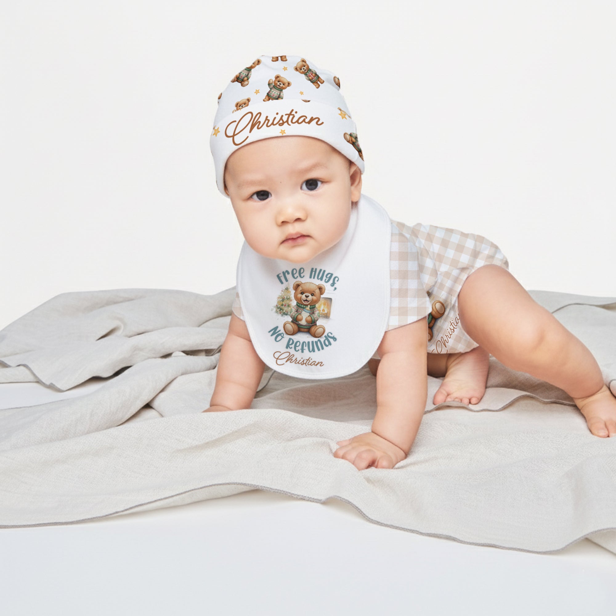 Personalized Bib in Cozy Bear