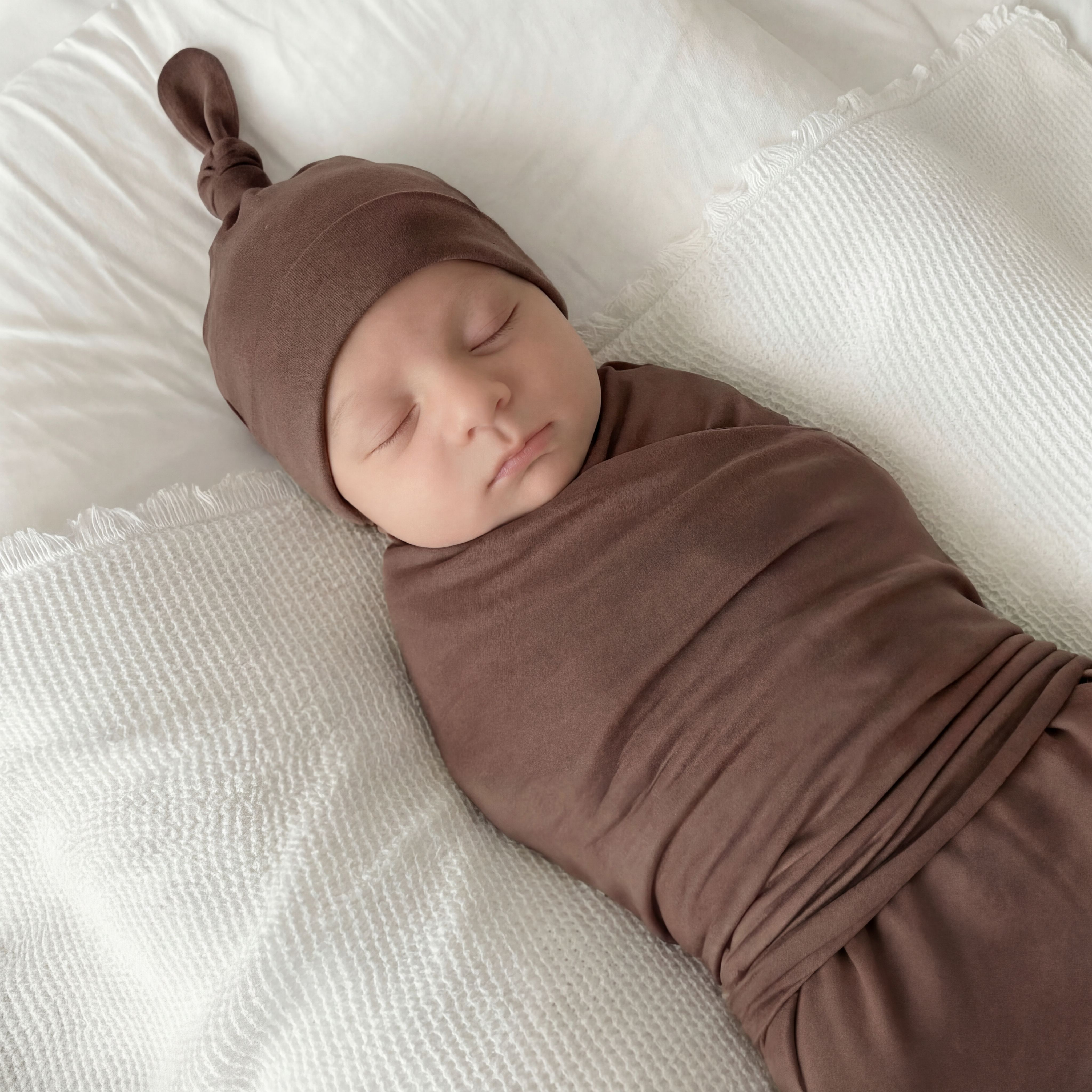 Swaddle with Hat Set in Choco