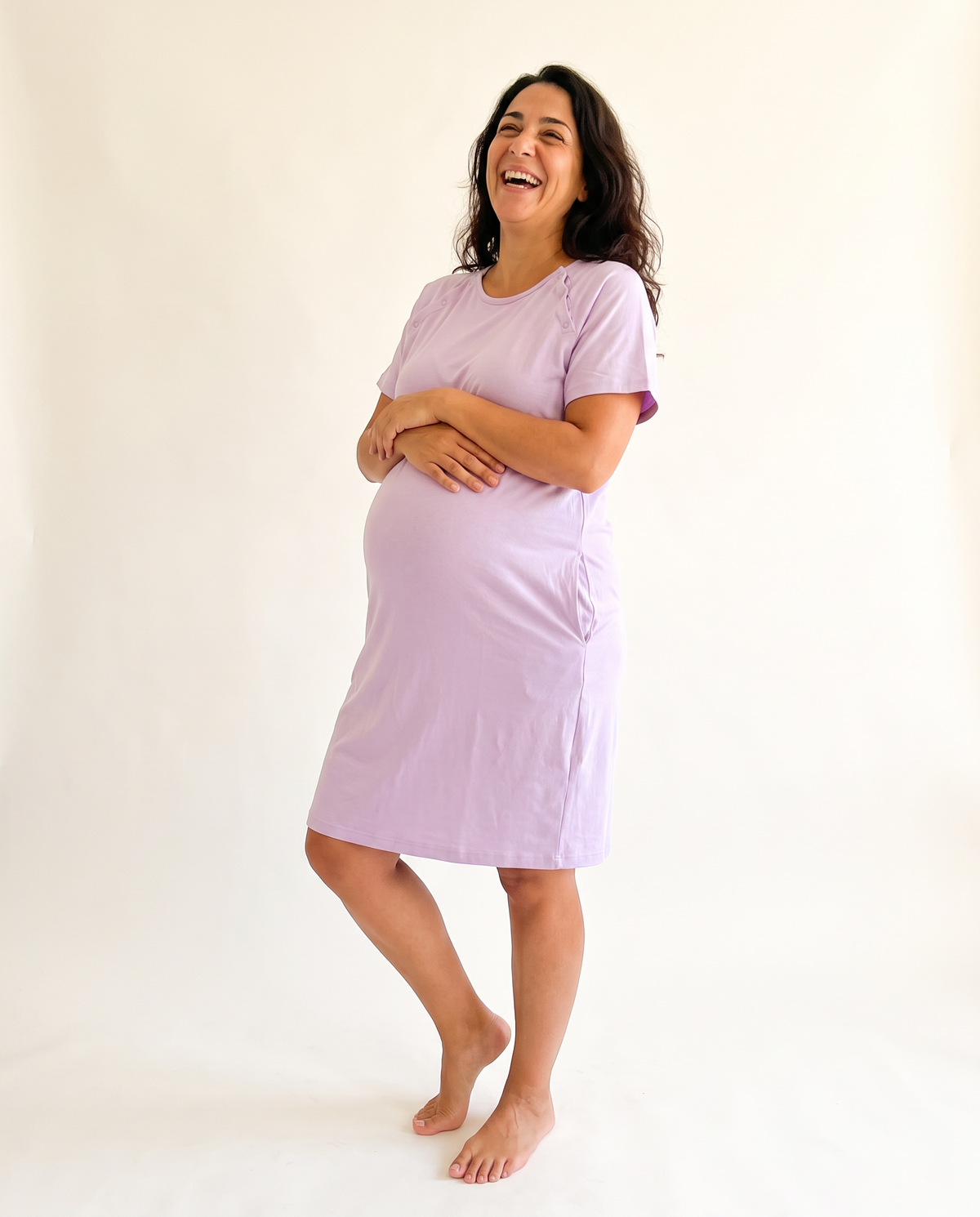 Labor & Delivery Gown in Purple — pregnant mom