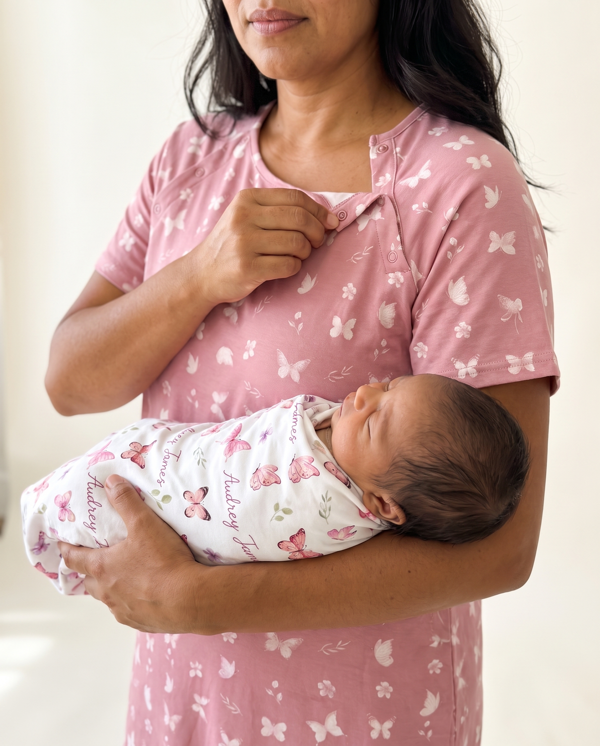 Labor & Delivery Gown in Rosewood Butterfly — raglan snaps detail