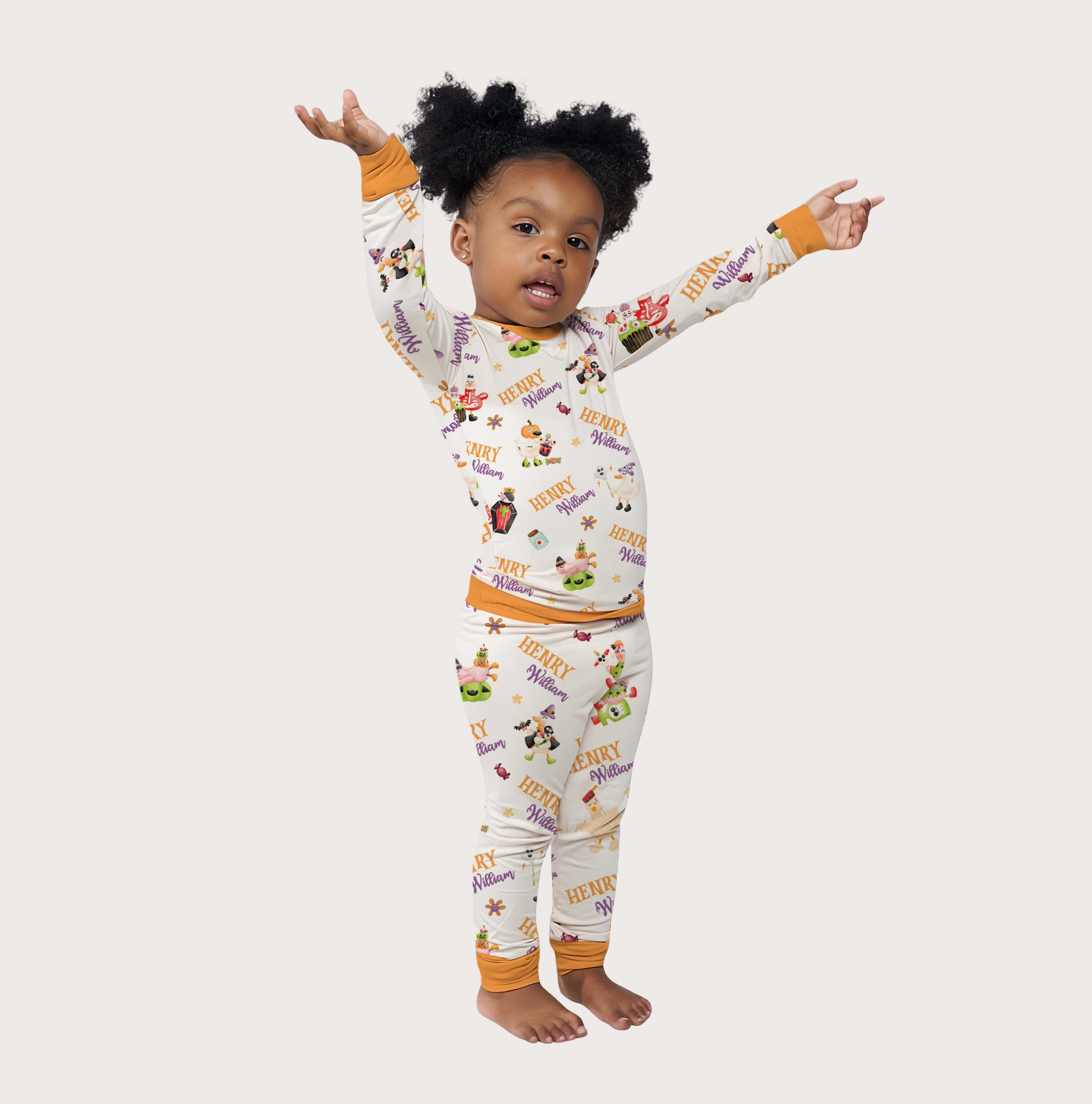 Personalized Pajama Set in Goose in Booland