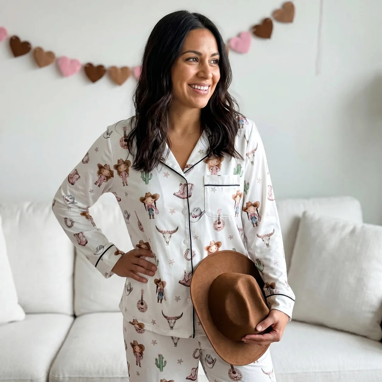 Long-sleeved Women's Pajama Set in Western Girl