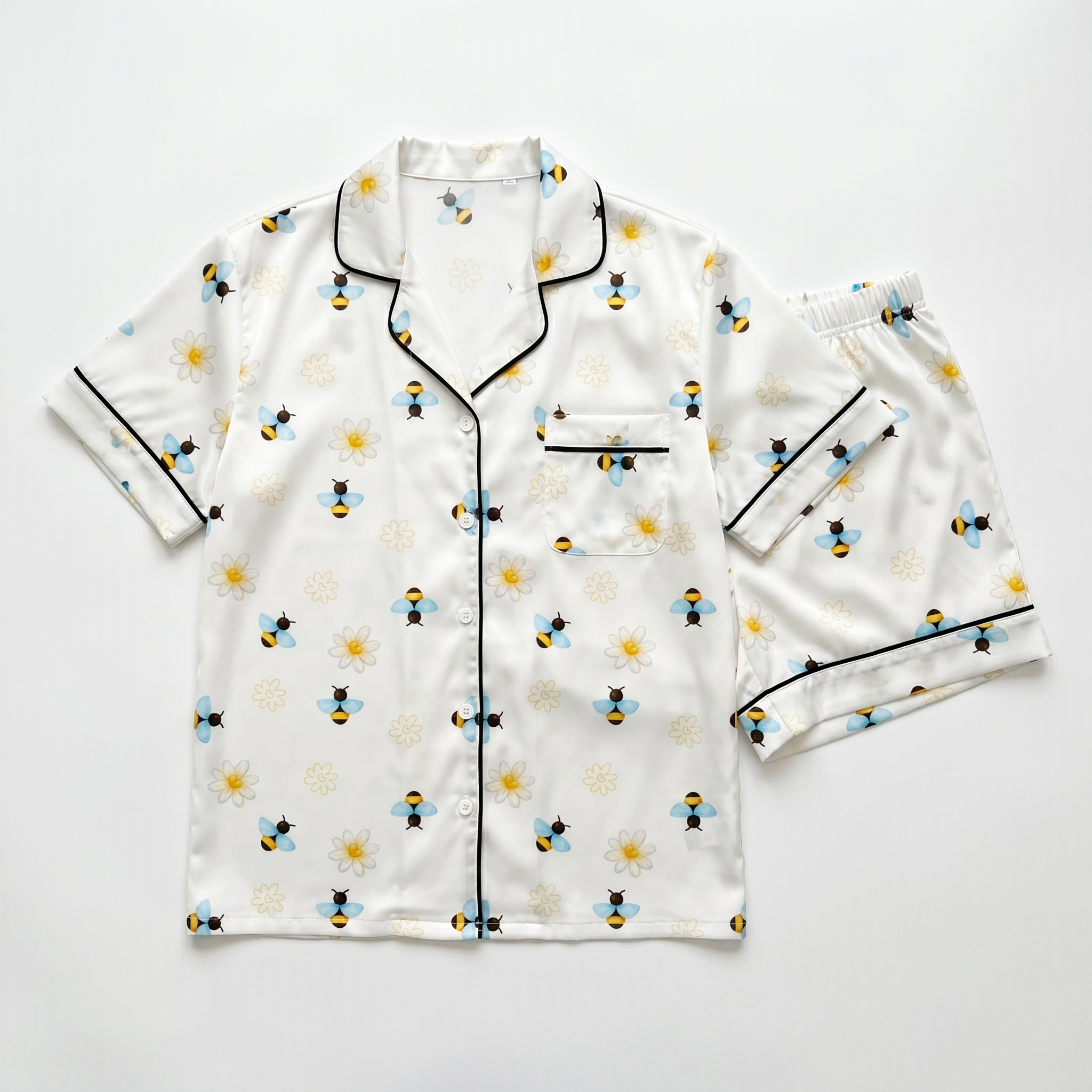 Short-sleeved Women's Pajama Set in BeeBee